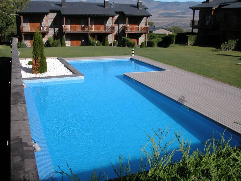 Otras piscinas exteriores, proyecto de MA&MA POOL